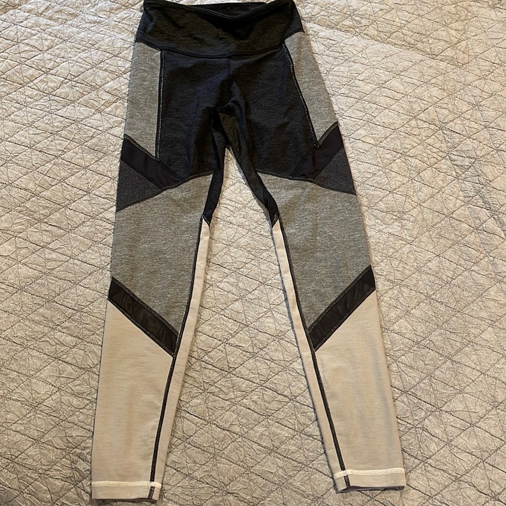 New balance dry legging size small